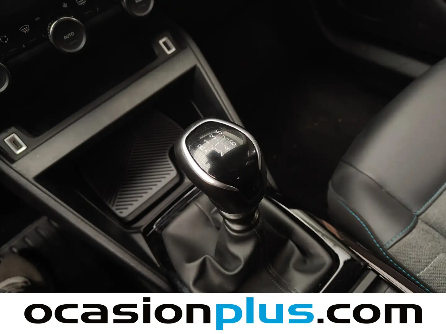 Foto Citroën C4 Citroen C4 PureTech 130 S&S 6v Feel Pack (130 CV)