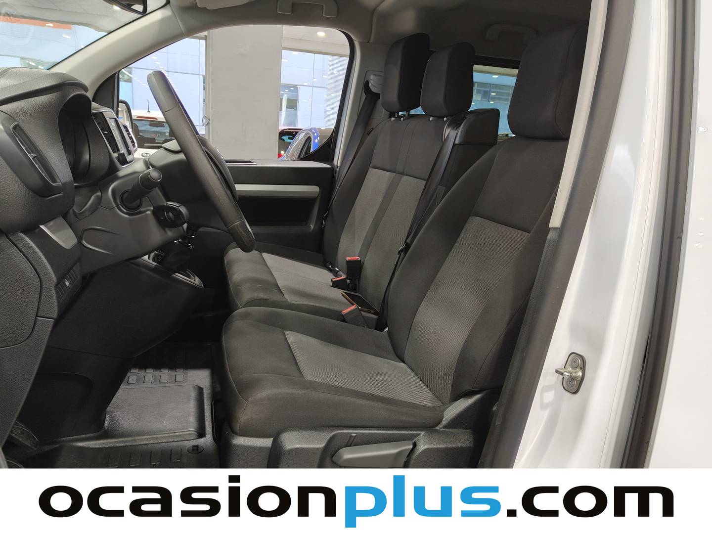 Foto Toyota Proace Verso Toyota Proace Verso 2.0D VX Plus Shuttle L1 (145 CV) 9 Plazas