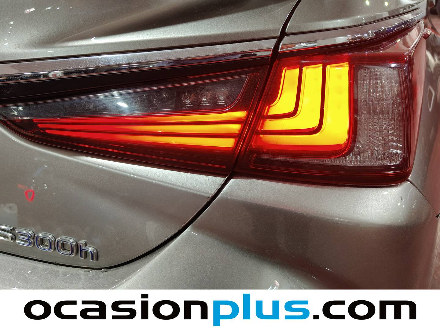 Lexus ES Lexus ES 300h Luxury (218 CV) km 0