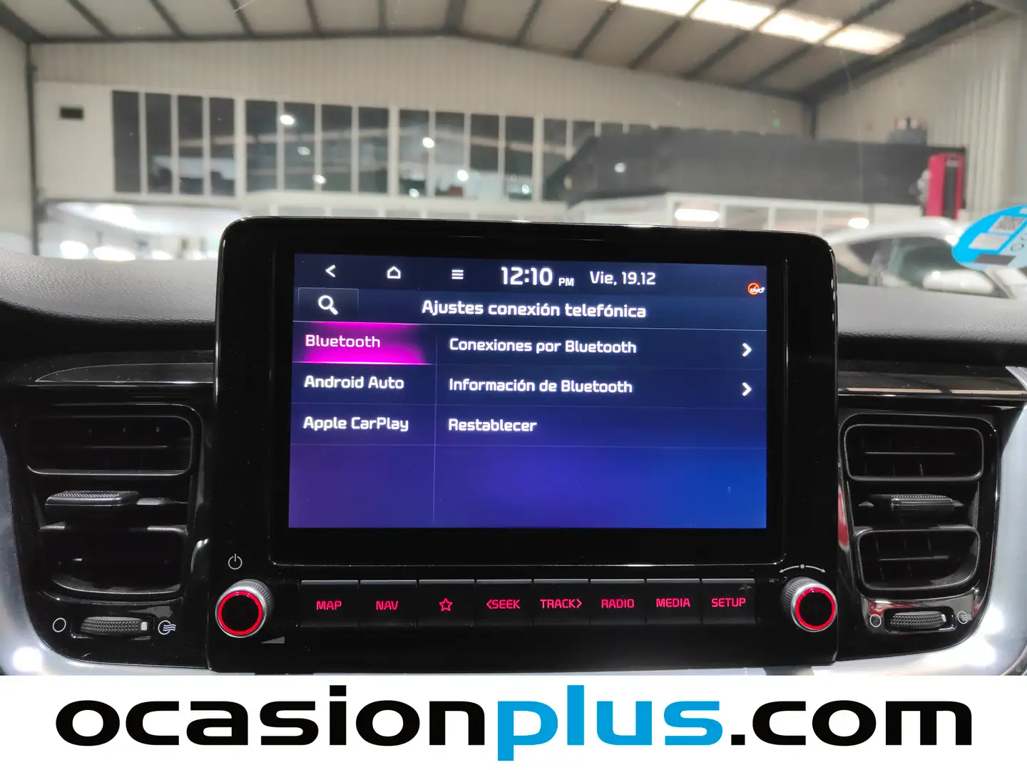 Foto KIA Stonic Kia Stonic 1.0 T-GDi MHEV Drive iMT  (100 CV)