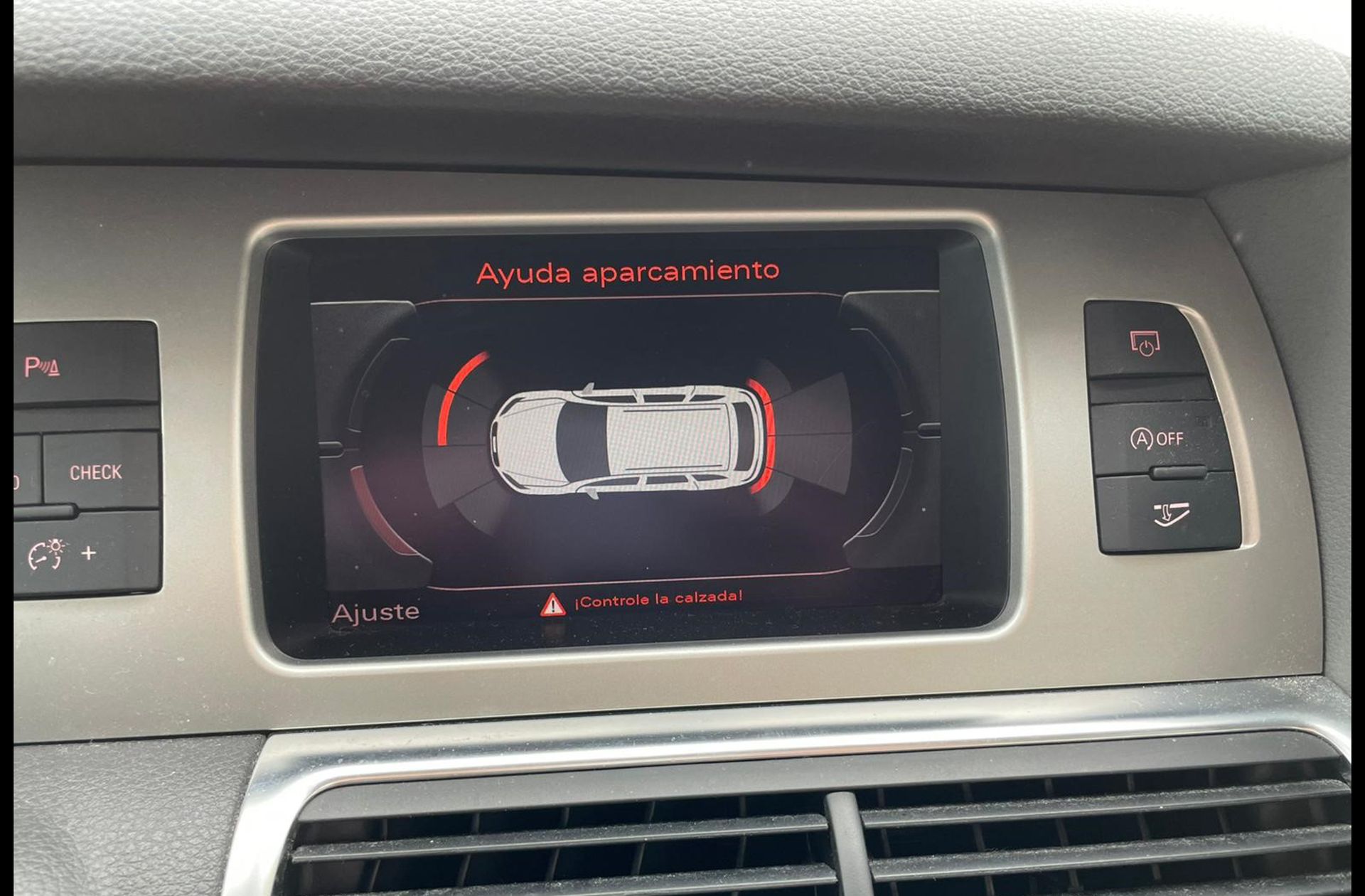 Audi Q7 Advanced 3.0 TDI quattro tiptronic 7 plazas - foto 19