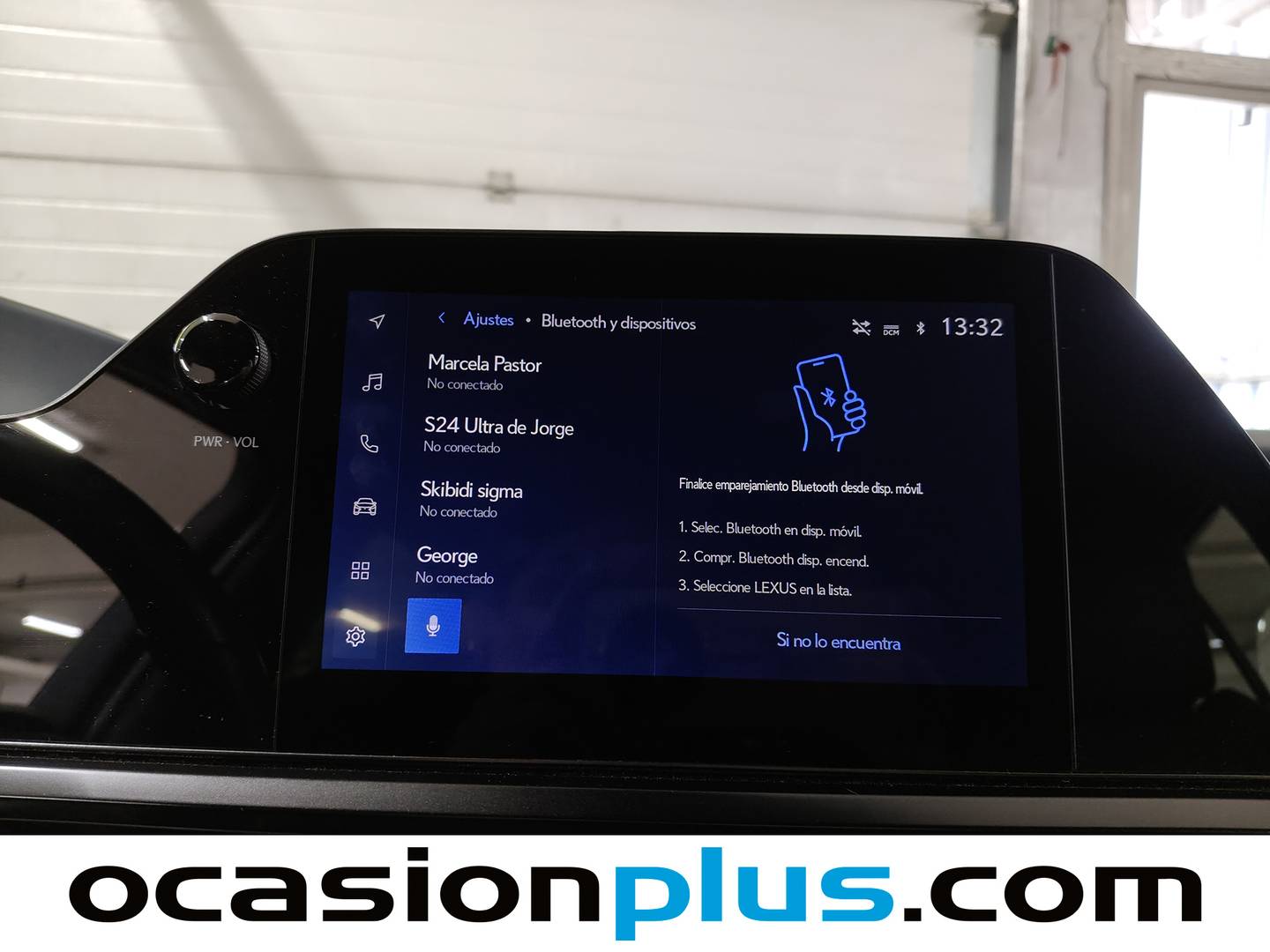 Extras del Lexus UX Lexus UX 250h Business 2WD (184 CV)