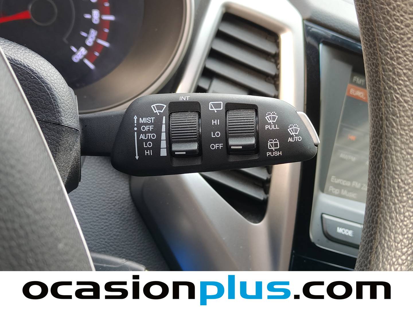 Foto SsangYong Tivoli Ssangyong Tivoli D16T Premium 4x2 (115 CV)