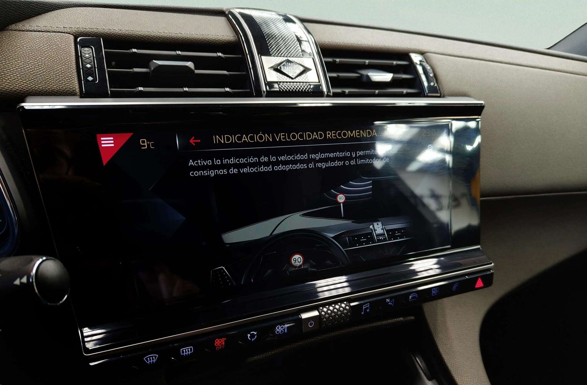 DS DS 7 Crossback PureTech 130 Bastille+ - foto 17