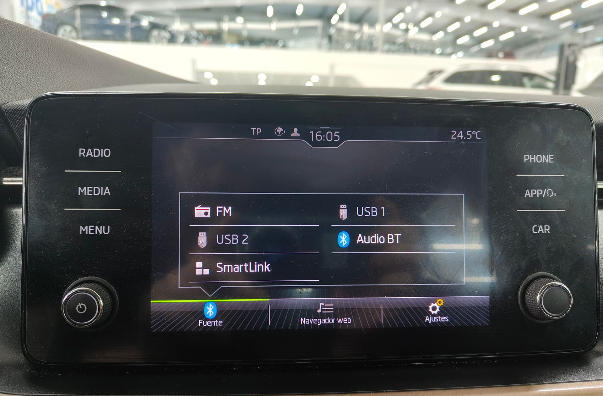 Škoda Kamiq 1.0 TSI Style - foto 30