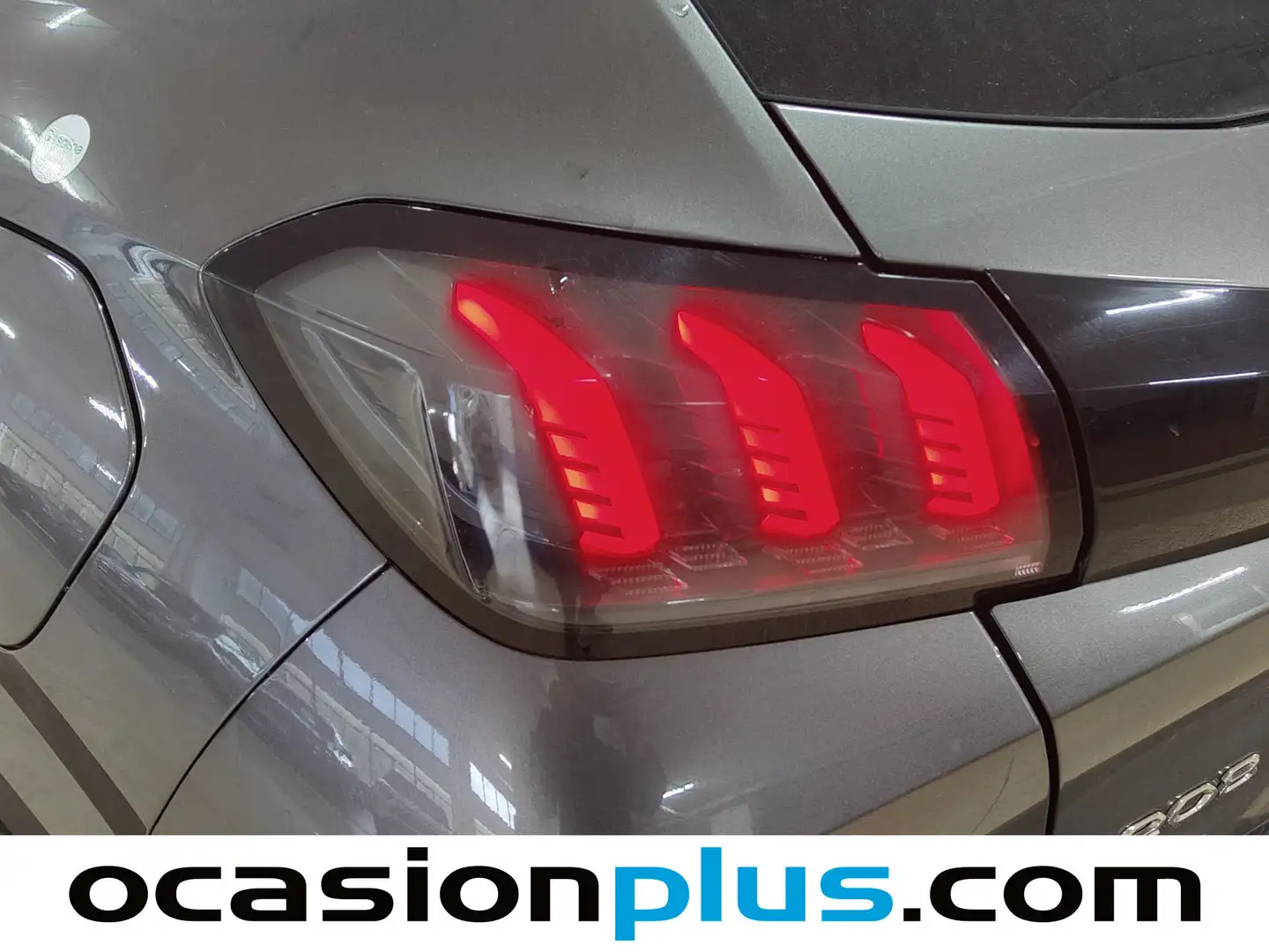 Foto Peugeot 208 Peugeot 208 PureTech 100 Allure (100 CV)