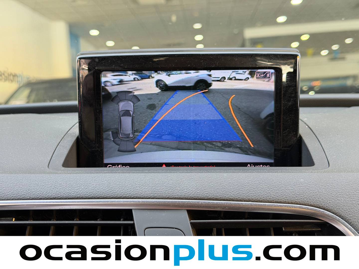 Equipamiento del Audi Q3 Audi Q3 1.4 TFSI CoD (150 CV) S tronic