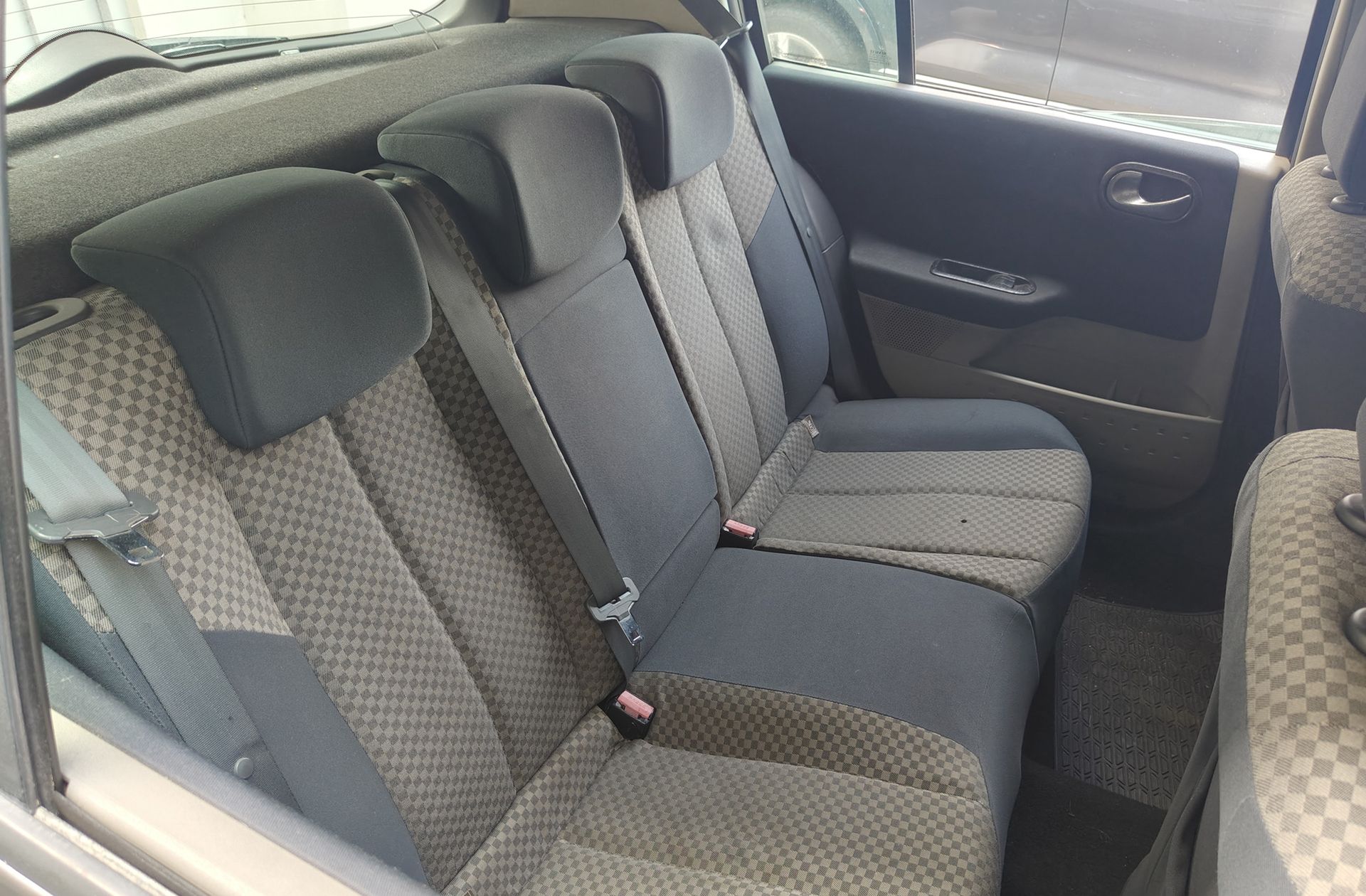 Renault Mégane 1.4 16v Confort Expression - foto 14