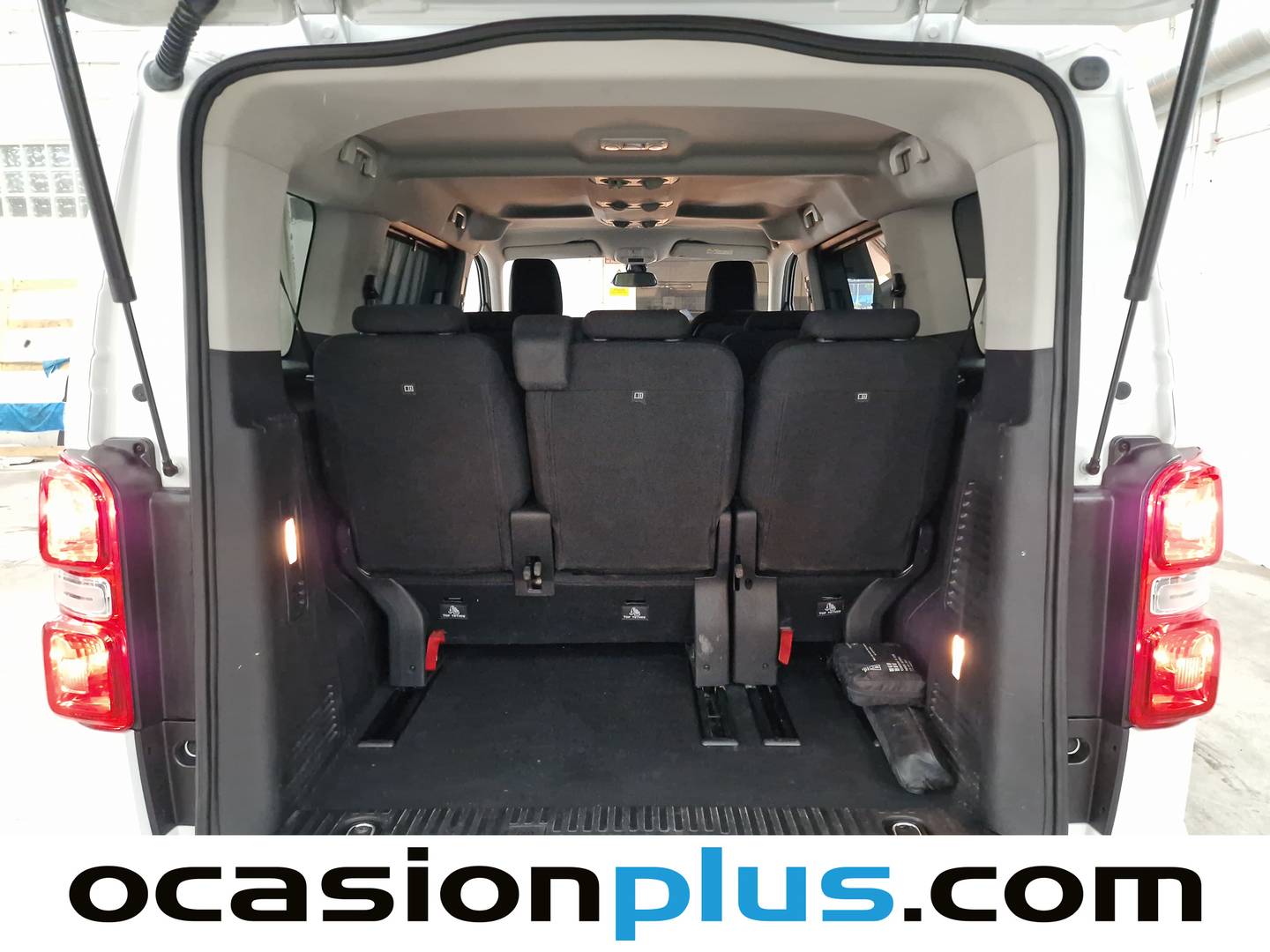 Foto Toyota Proace Verso Toyota Proace Verso 1.5D Family Advance L1 (120 CV) 8 Plazas