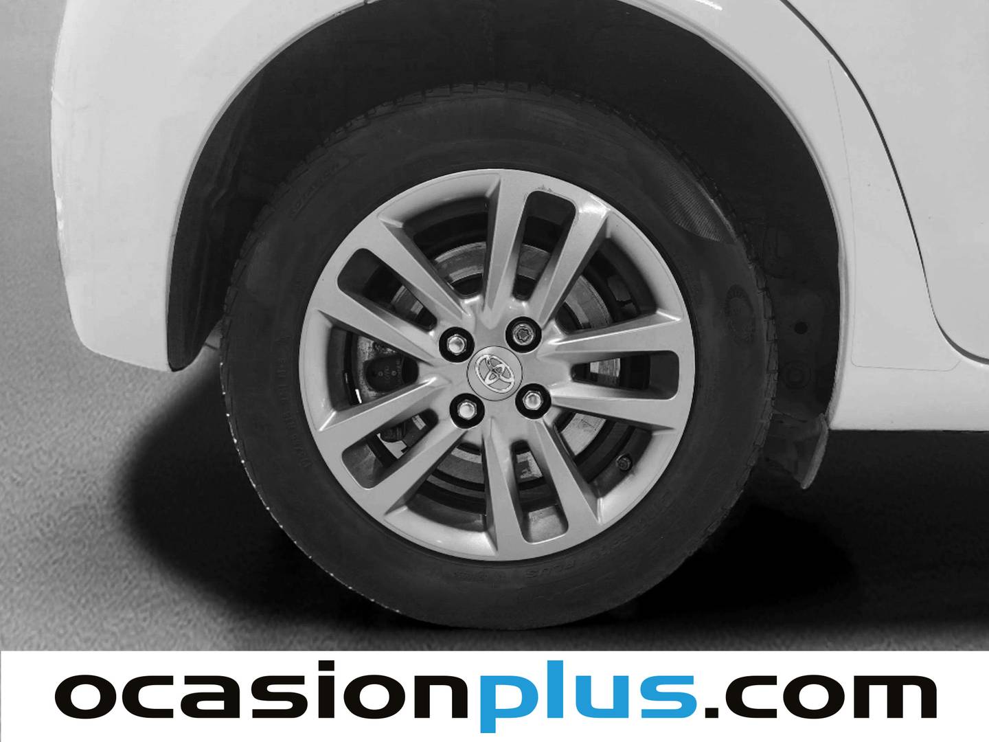 Paquetes del Toyota Yaris Toyota Yaris 1.0 70 City (69 CV)