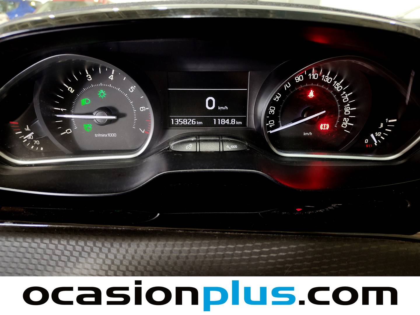 Peugeot 208 Peugeot 208 PureTech 82 Allure (82 CV) 2017