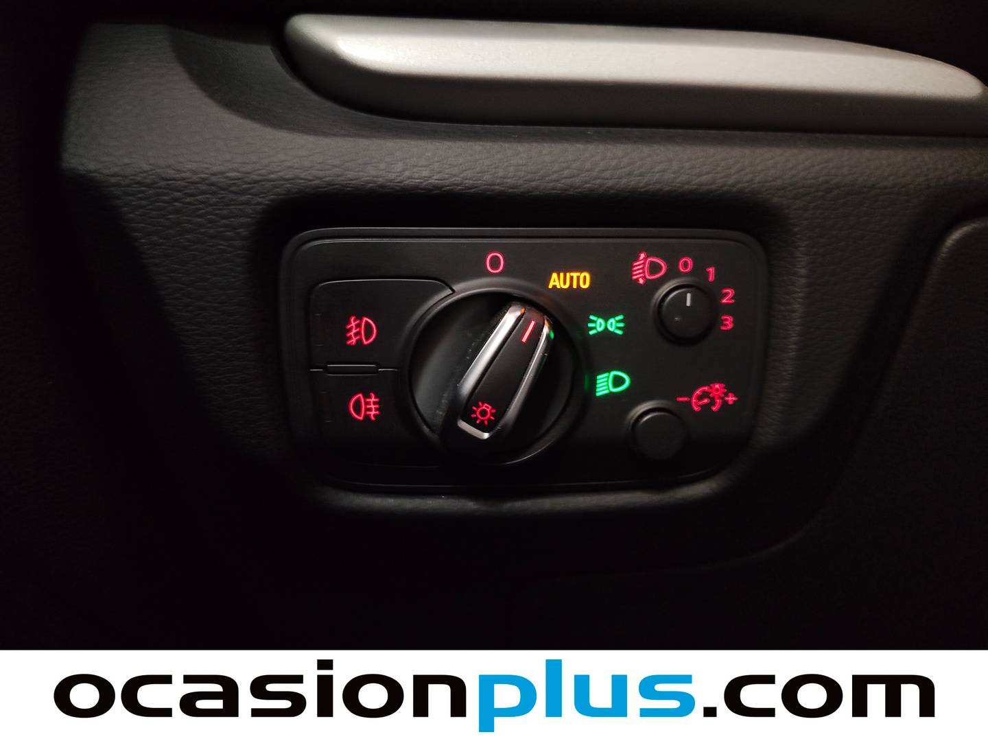 Extras y acabados del Audi A3 Audi A3 Sportback Attracted 1.6 TDI (105 CV)