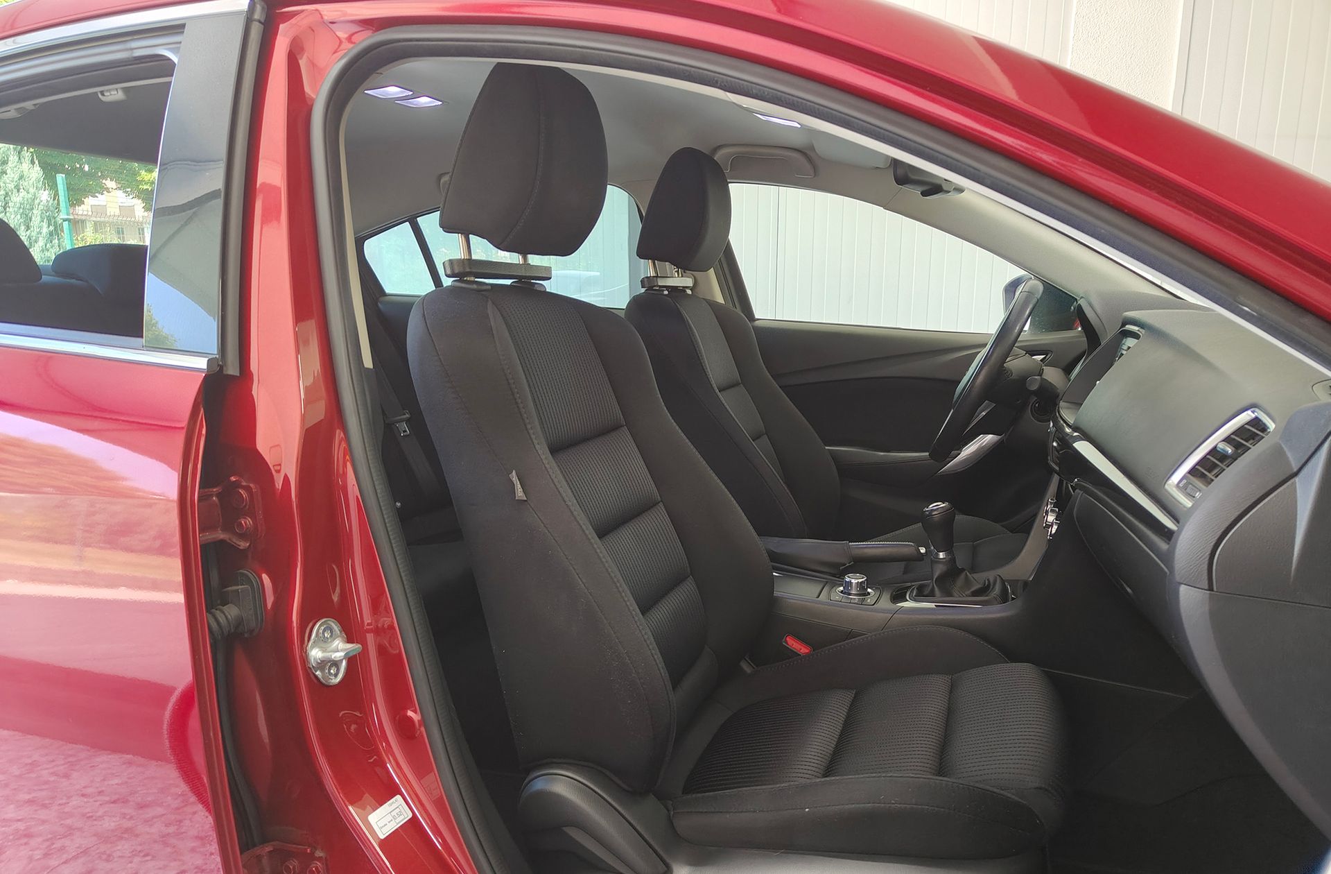 Mazda Mazda6 2.2 DE Luxury - foto 17