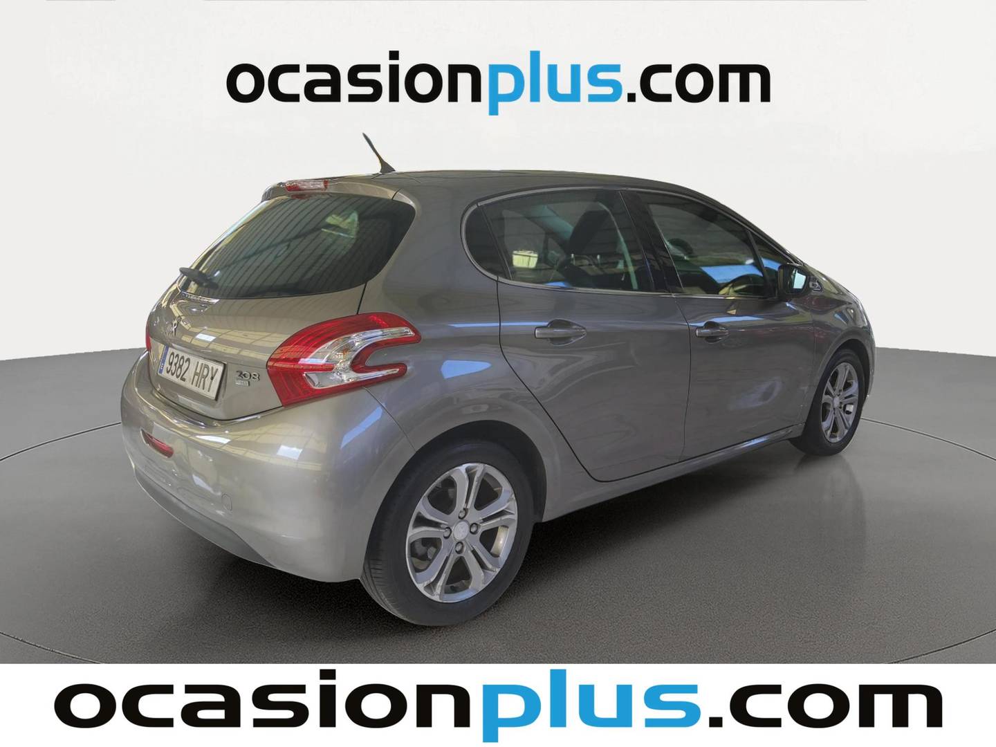 Foto trasera Peugeot 208 Peugeot 208 1.6 e-HDI Allure (92 CV) derecha