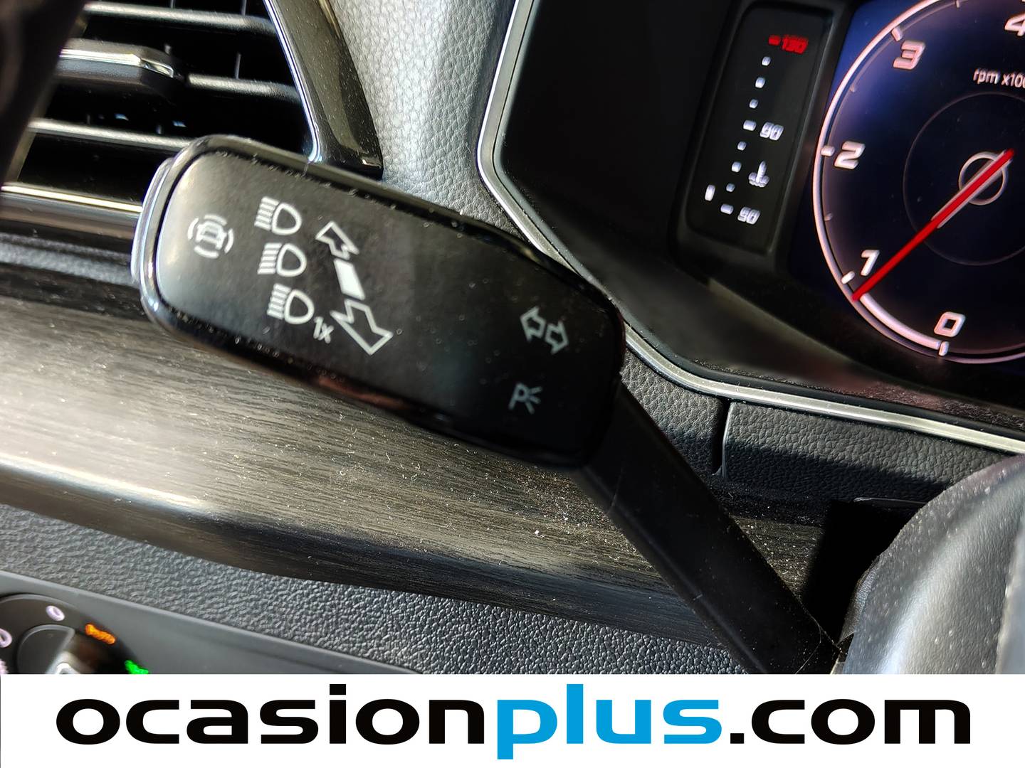 Foto Seat Tarraco SEAT Tarraco 2.0 TDI S&S Xcellence 4Drive DSG (190 CV)