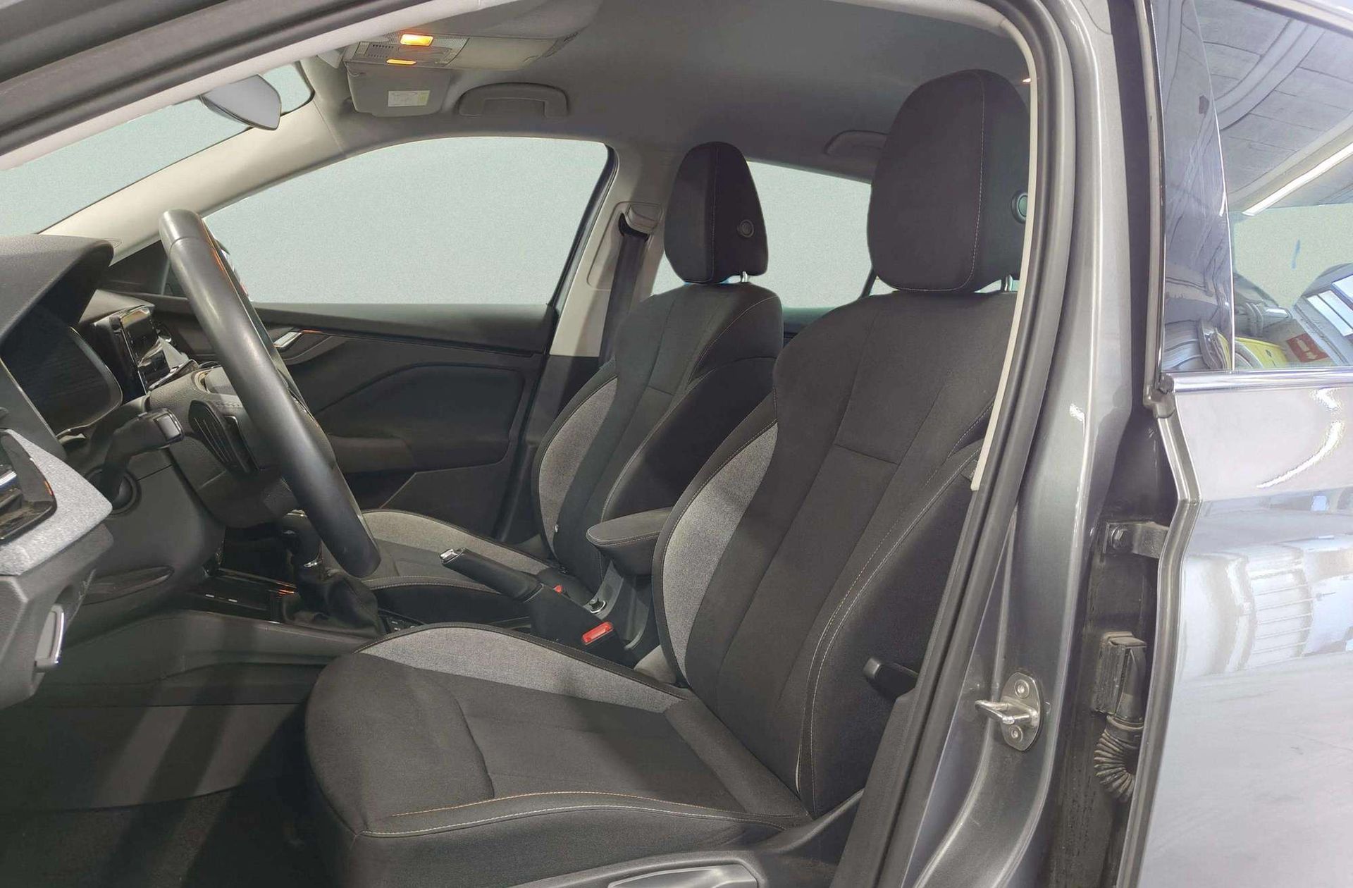 Škoda Scala 1.0 TSI Selection DSG - foto 13