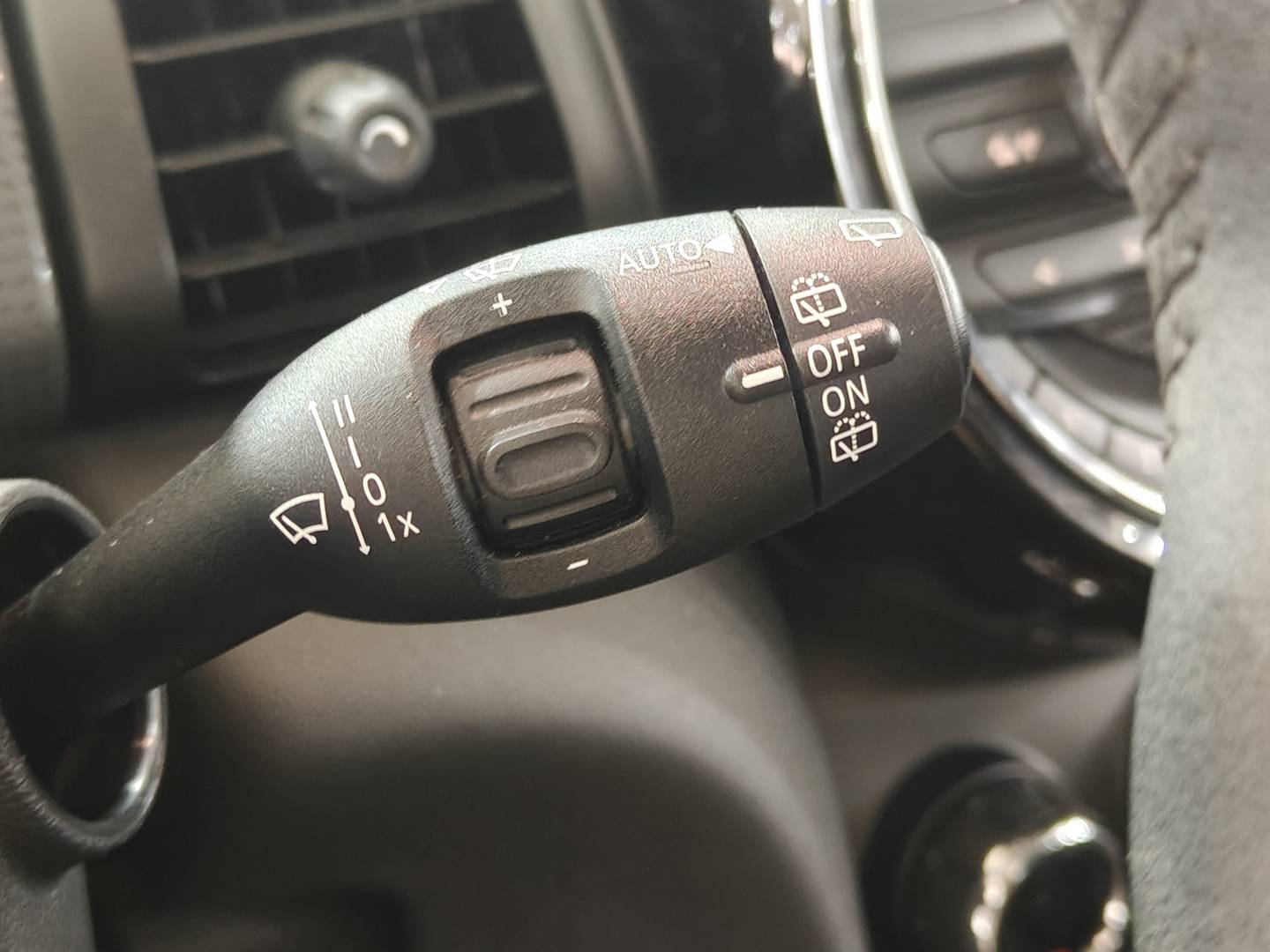 Foto Mini MINI MINI MINI 3 Puertas One (102 CV)