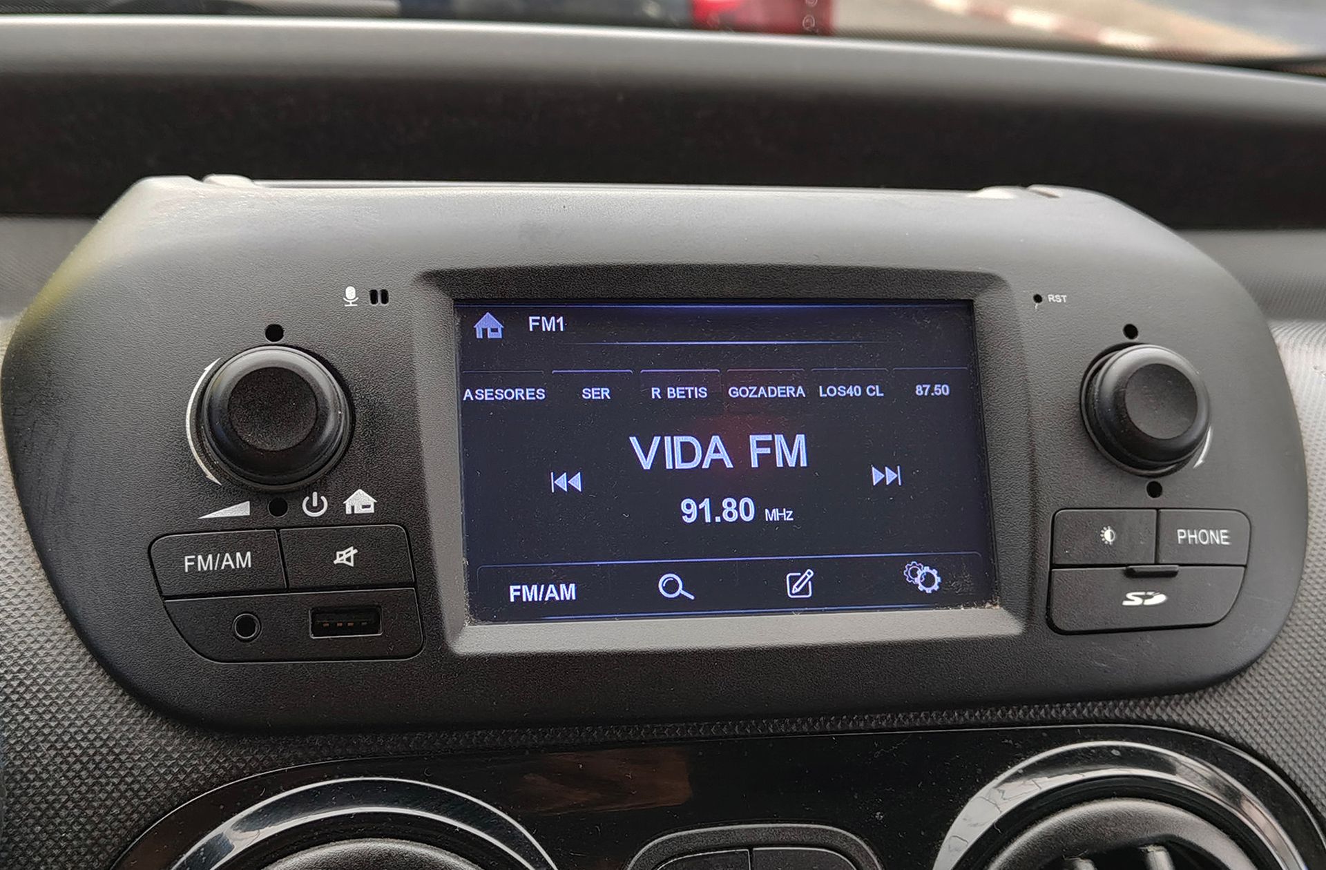 Fiat Qubo 1.3 MultiJet Lounge - foto 28