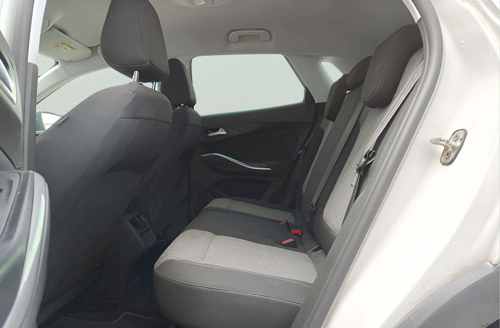 Opel Grandland 1.5 CDTi Design Line - foto 9