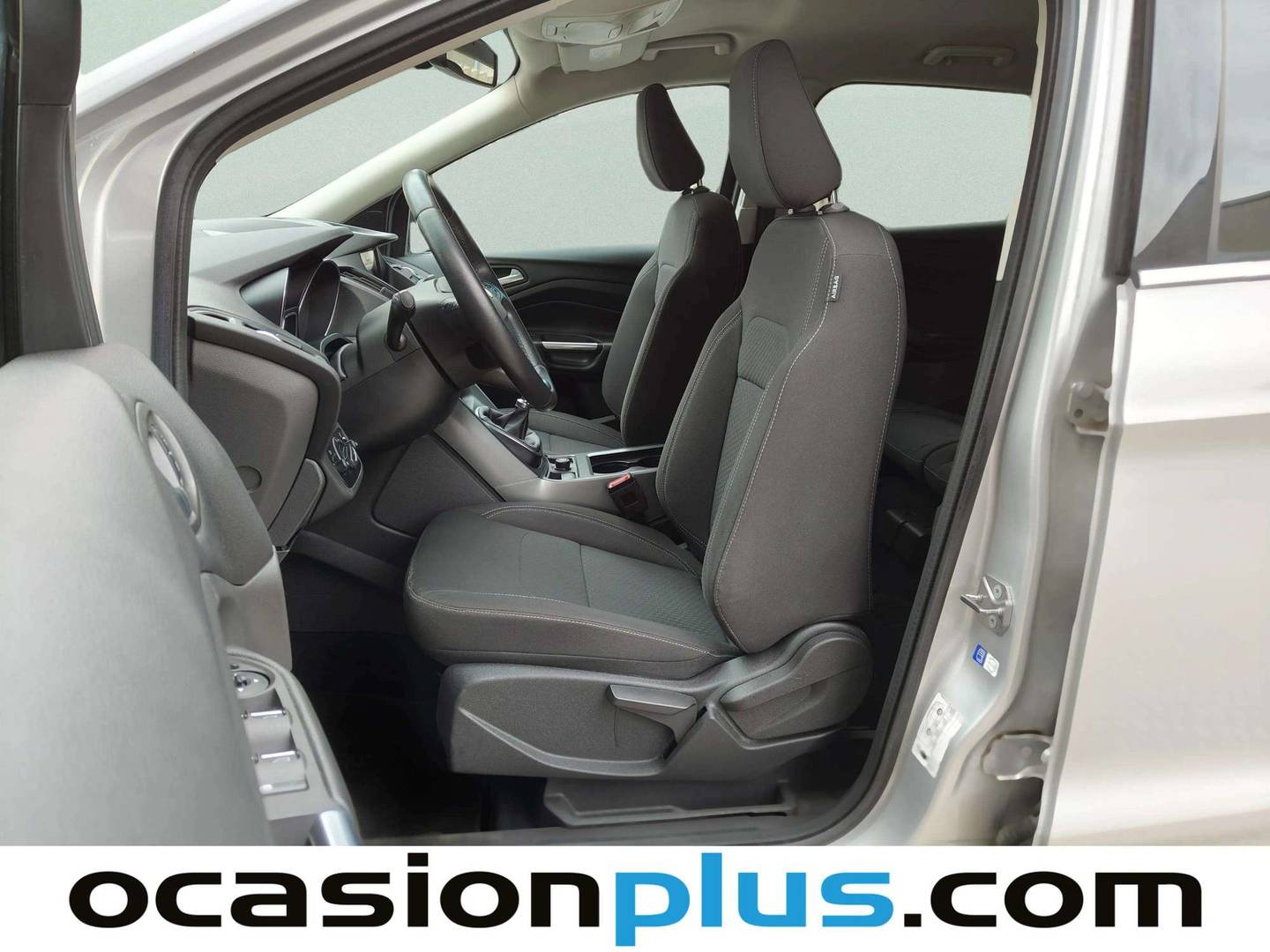 Foto asientos delanteros Ford Kuga Ford Kuga 1.5 EcoBoost S&S Trend+ 4x2 (120 CV)