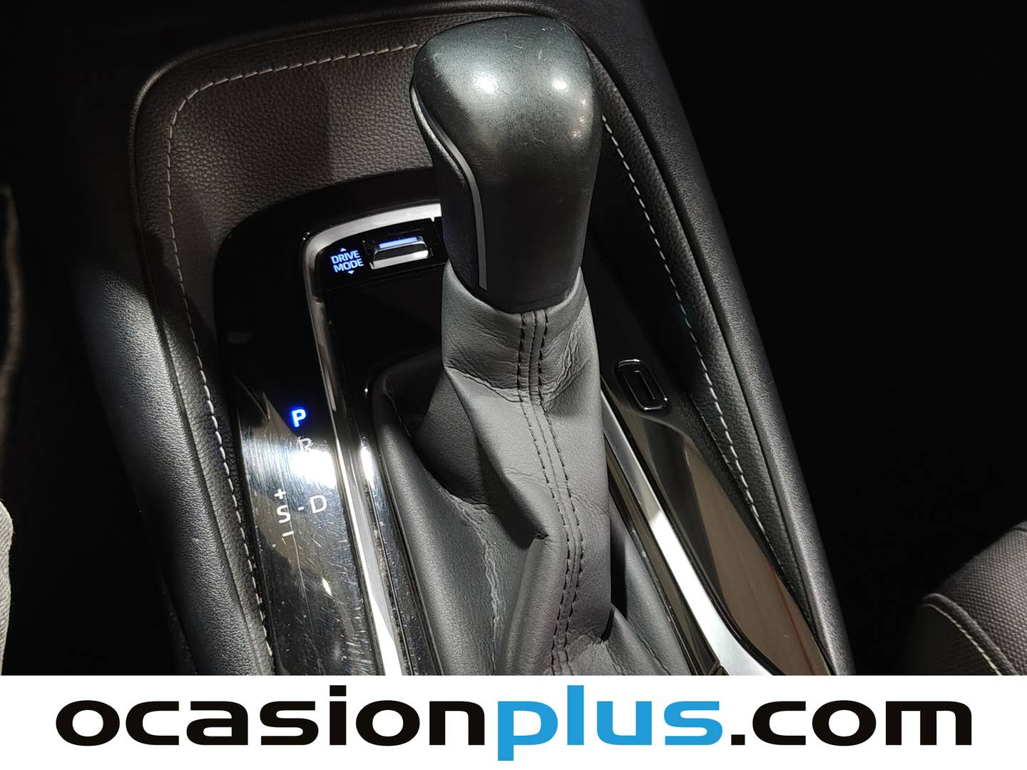 Toyota Corolla Toyota Corolla Touring Sports 180H Feel! E-CVT (180 CV) de ocasión