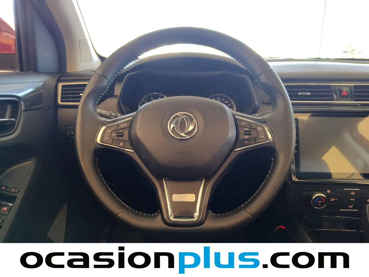 Foto DFSK 580 DFSK 580 1.5 T Luxury (149 CV) 7 Plazas