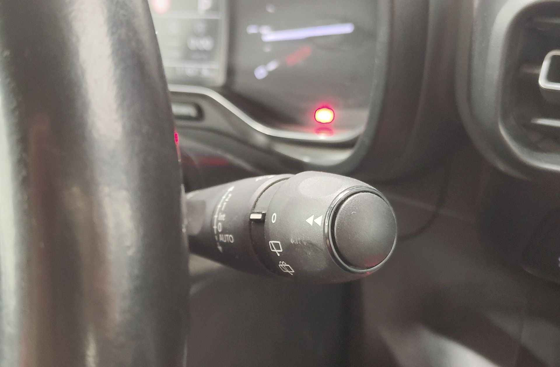 Citroën Berlingo BlueHDi 130 Talla XL Shine EAT8 7 plazas - foto 37