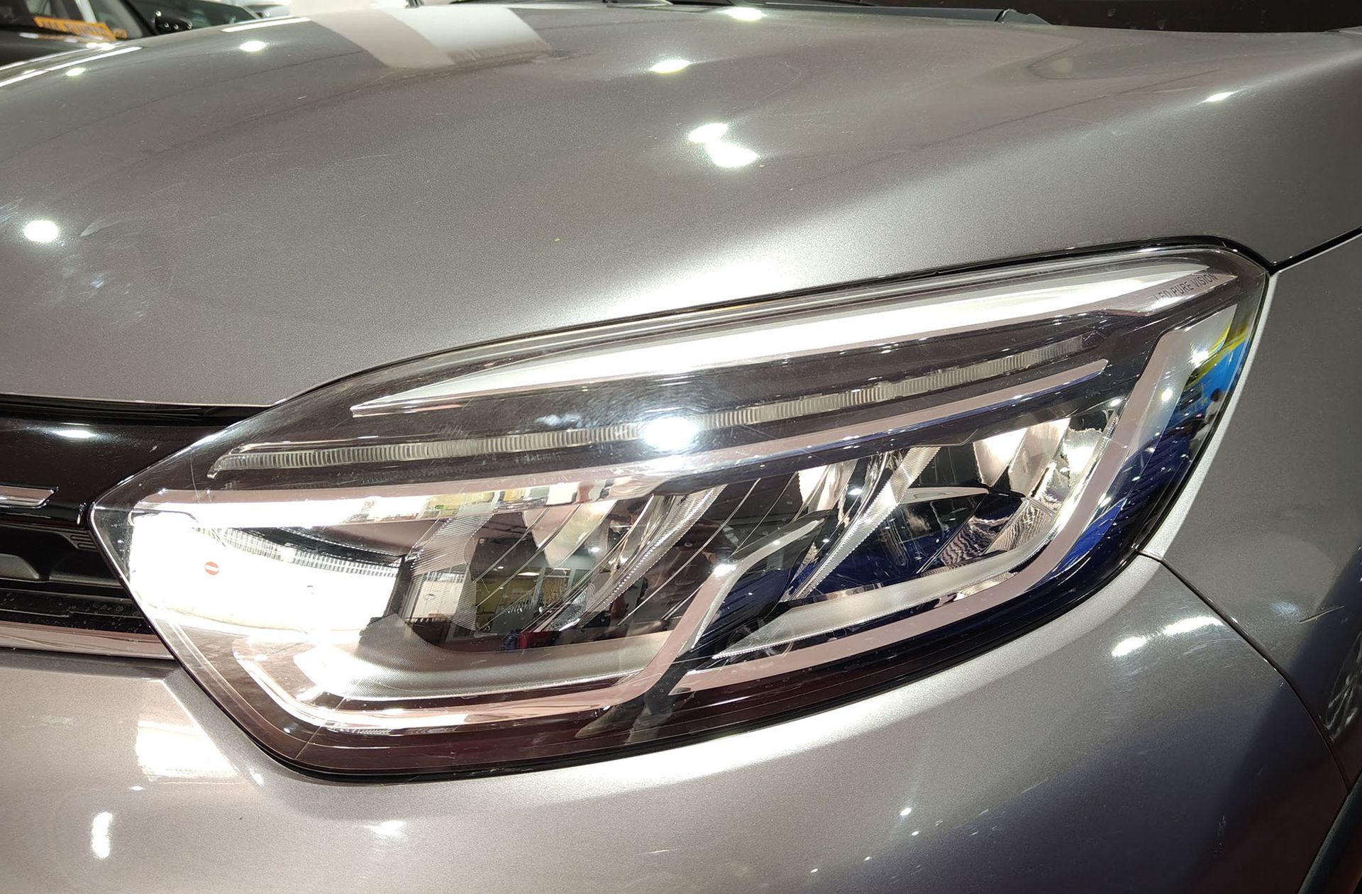 Renault Captur Zen TCe GPF - foto 12