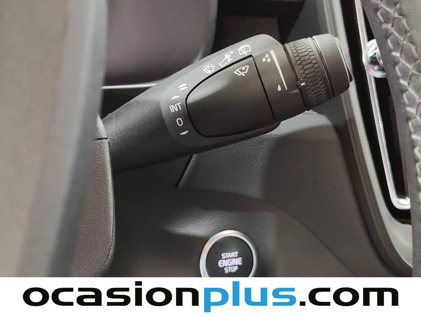 Volvo XC40 Volvo XC40 T2 Essential Dark Auto (129 CV) de ocasión