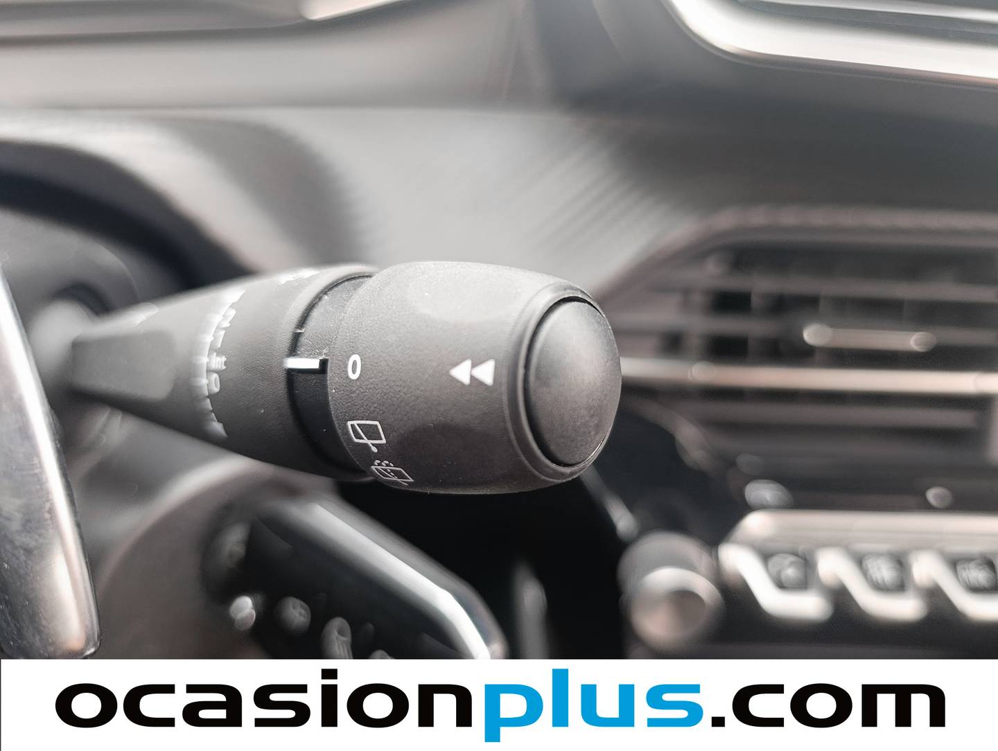 Peugeot 208 Peugeot 208 Style Hybrid 110 eDCS6 (110 CV) 110cv