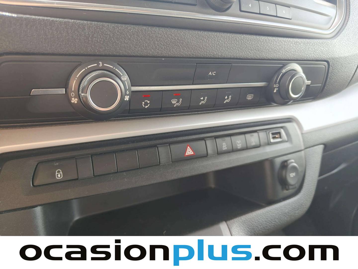 Acabados Citroën Spacetourer Citroën Spacetourer BlueHDi 115 Talla M Business (115 CV) 9 Plazas