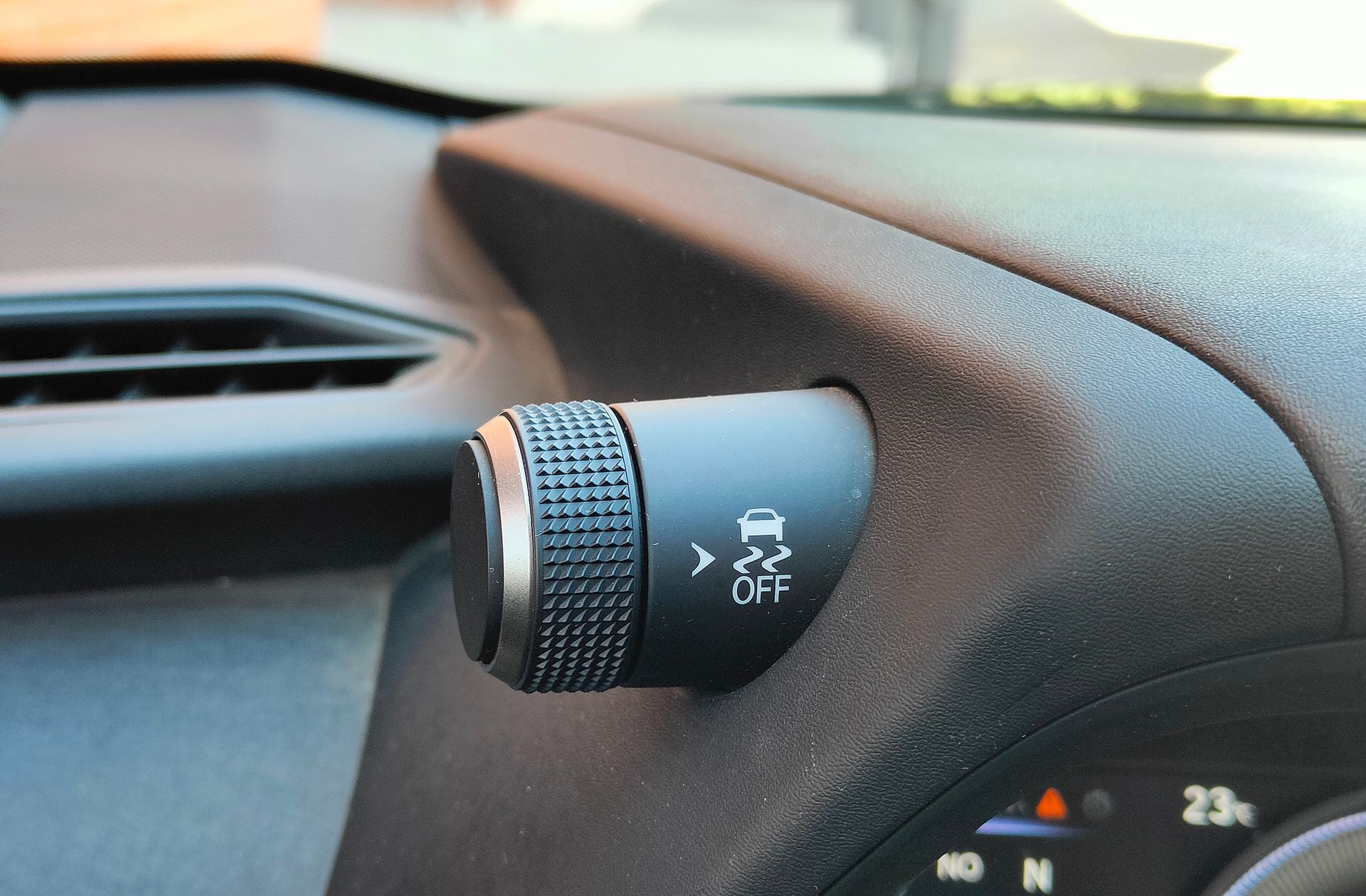 Lexus UX 250h Premium - foto 27