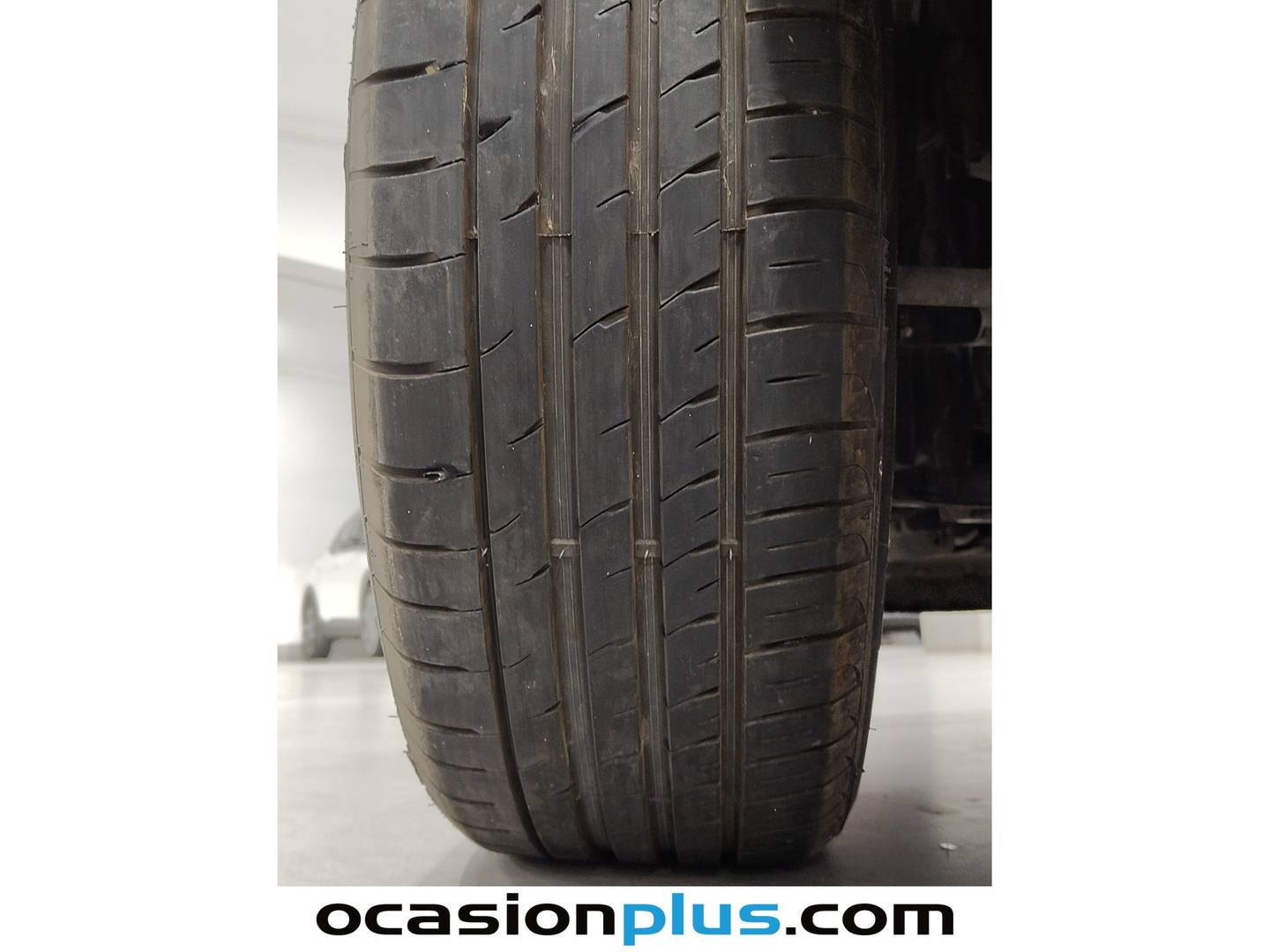 Foto Jeep Compass Jeep Compass 1.3 Gse Night Eagle FWD MT (130 CV)