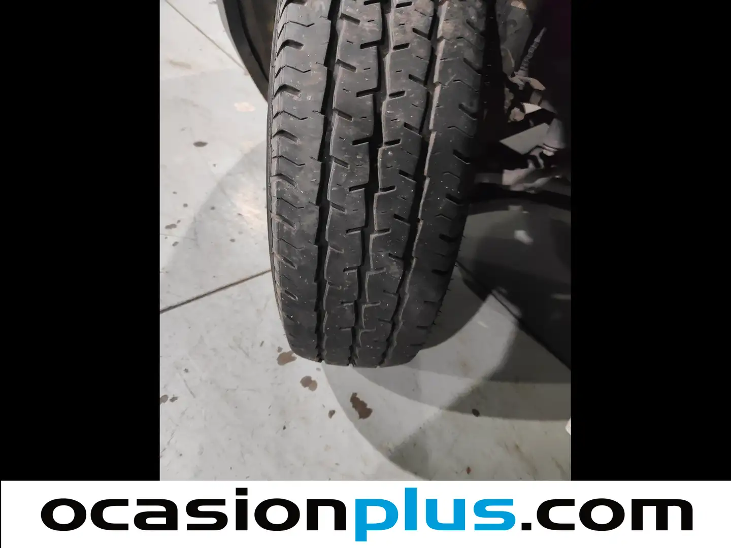 Foto Peugeot Boxer Peugeot Boxer Furgon BlueHDi 130 Pack 333 L2H2 (130 CV)