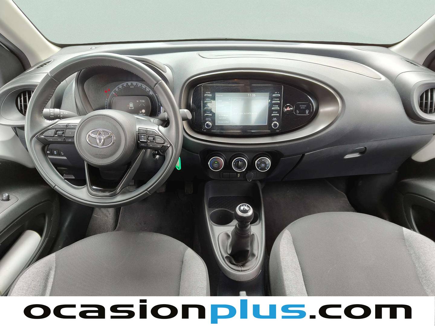 Toyota Aygo X Cross Toyota Aygo X Cross 1.0 VVT-I Play (72 CV) de ocasión
