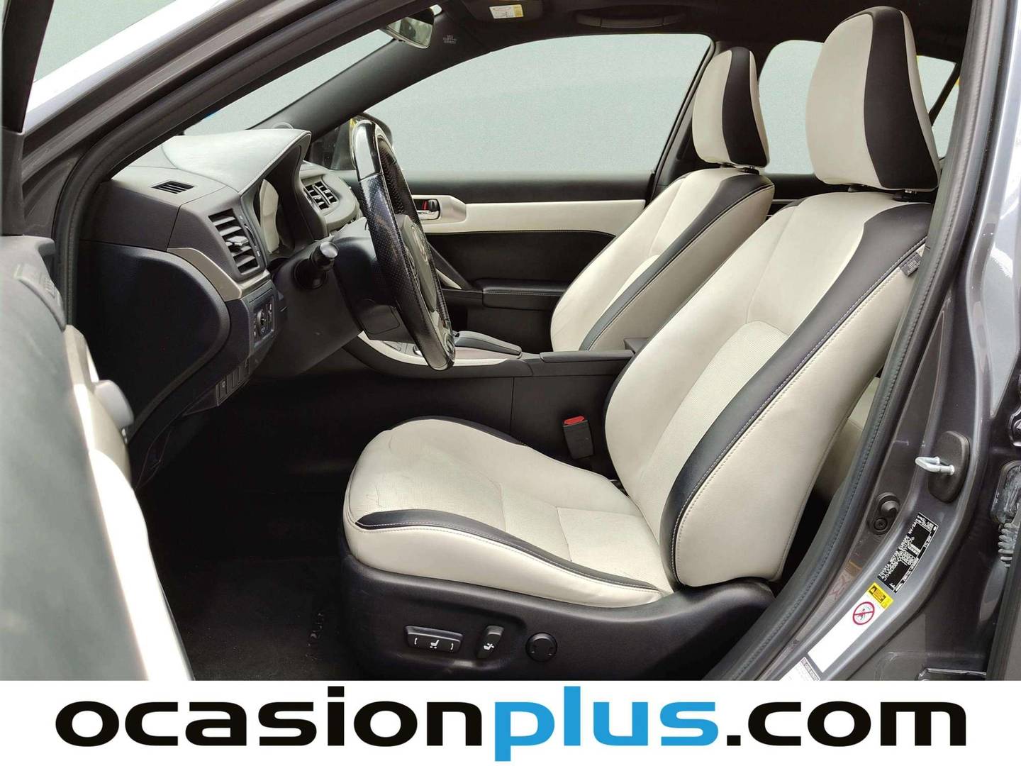 Lexus CT Lexus CT CT 200h F-Sport + Cuero (136 CV) 136cv