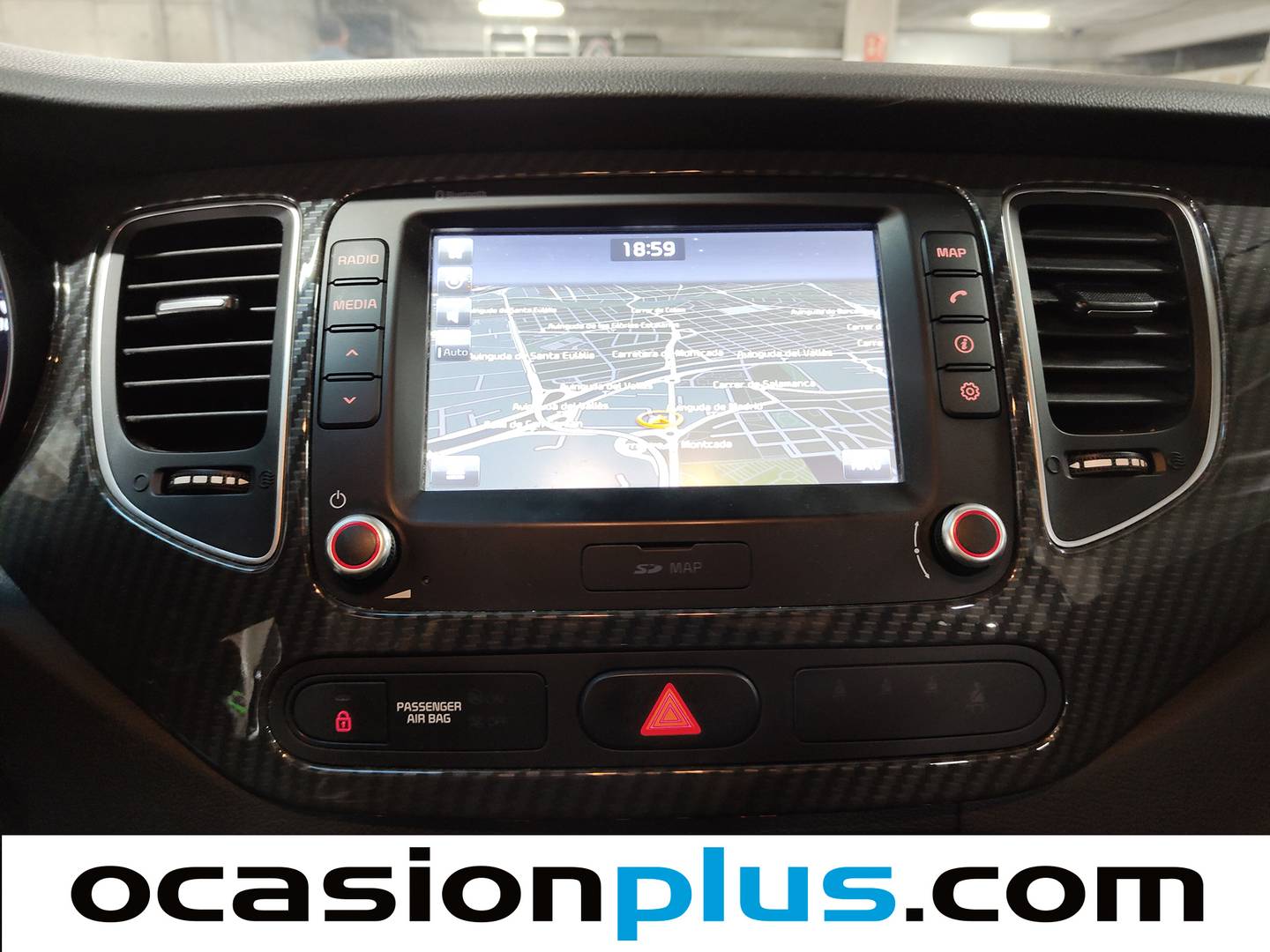 Extras y acabados del KIA Carens KIA Carens 1.6 GDi Drive (135 CV)