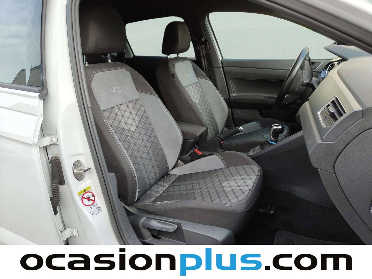 Foto Volkswagen Polo Volkswagen Polo R-Line 1.0 TSI  (110 CV) DSG