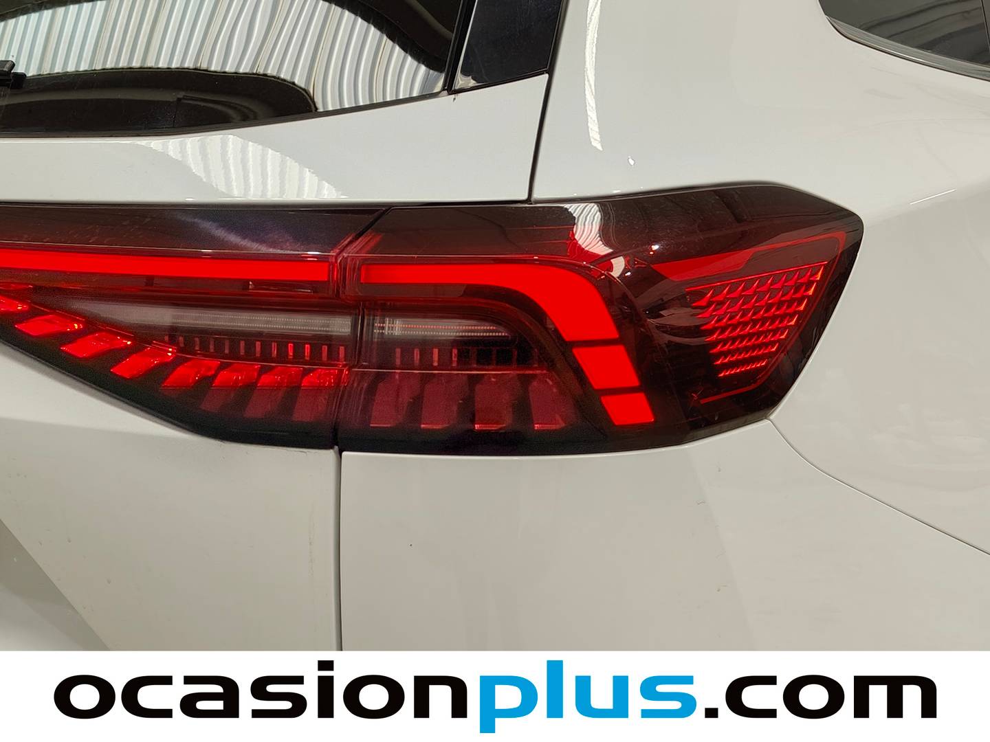 EBRO S800 EBRO S800 1.6 TGDI Luxury DCT (147 CV) 7 plazas gasolina