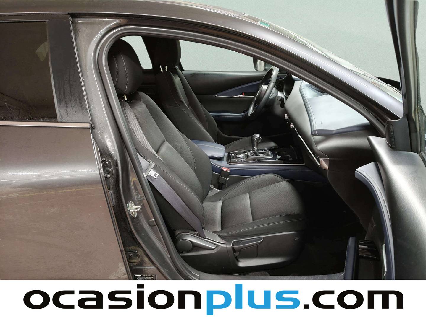 Foto Mazda CX-30 Mazda CX-30 2.0 Skyactiv-G Evolution 2WD AT 90 kW (122 CV)