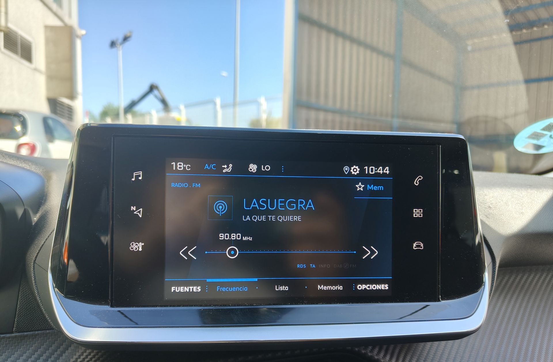 Peugeot 208 PureTech 100 Allure - foto 32