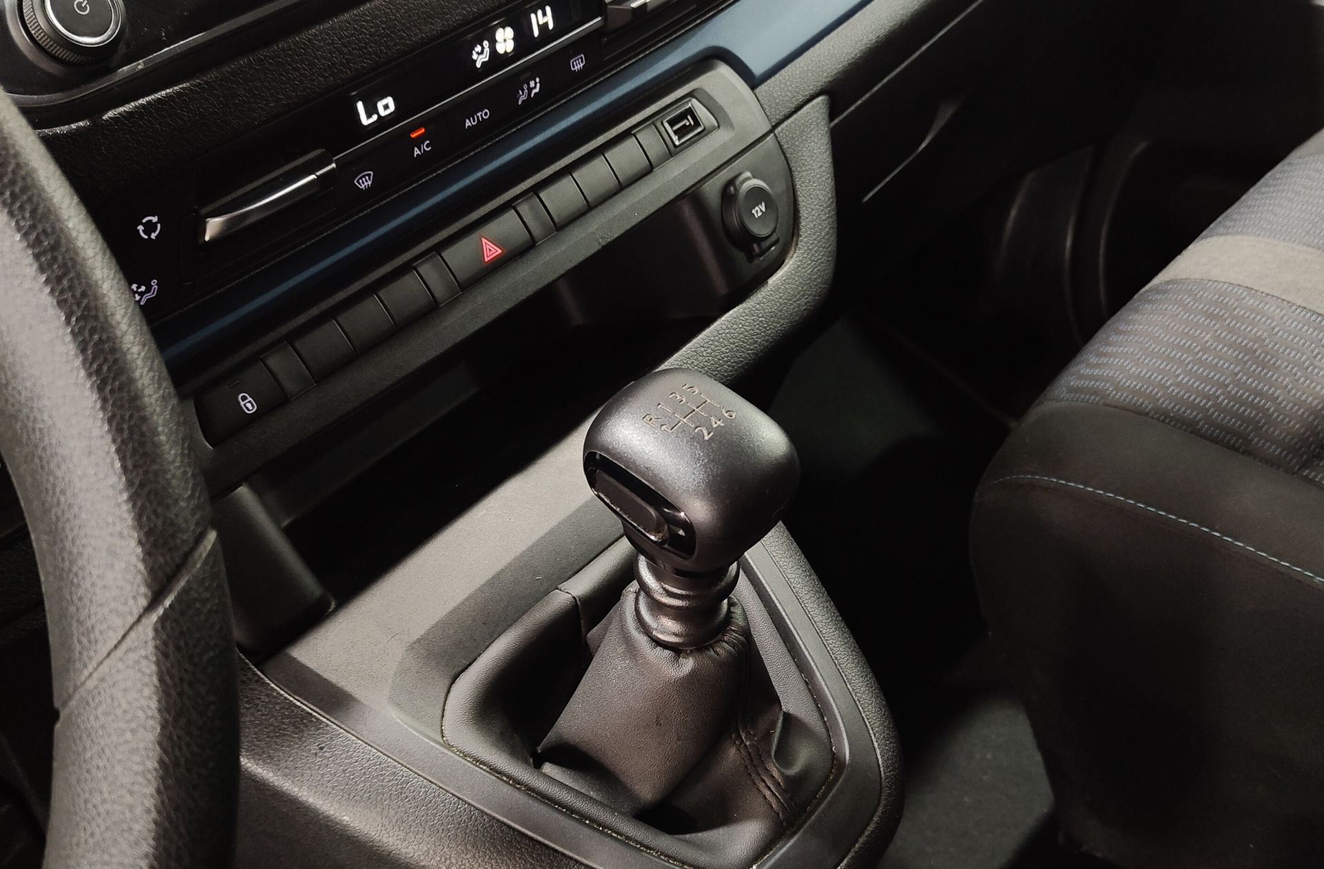 Peugeot Traveller BlueHDi 150 Active Standard - foto 5