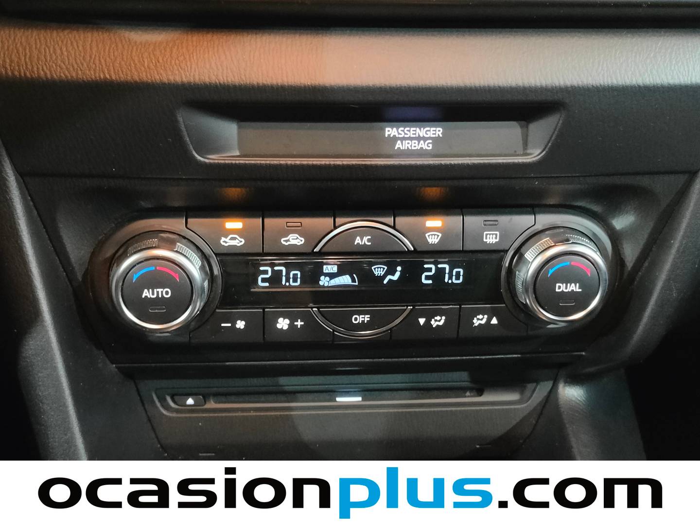 Foto Mazda Mazda3 Mazda Mazda 3 2.0 GE Sedan Luxury (120 CV)