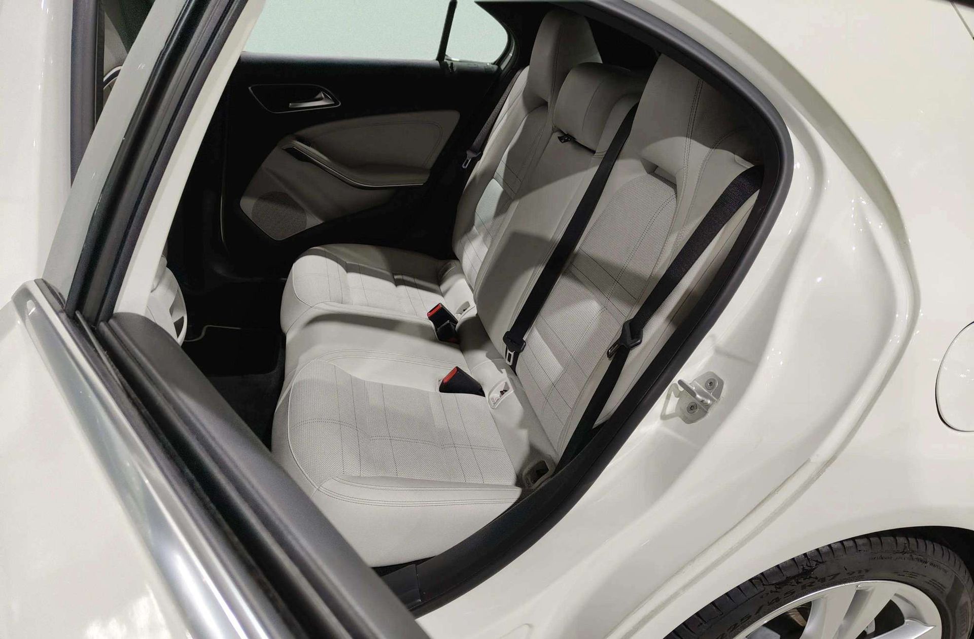Mercedes-Benz Clase A A 180 Urban - foto 12