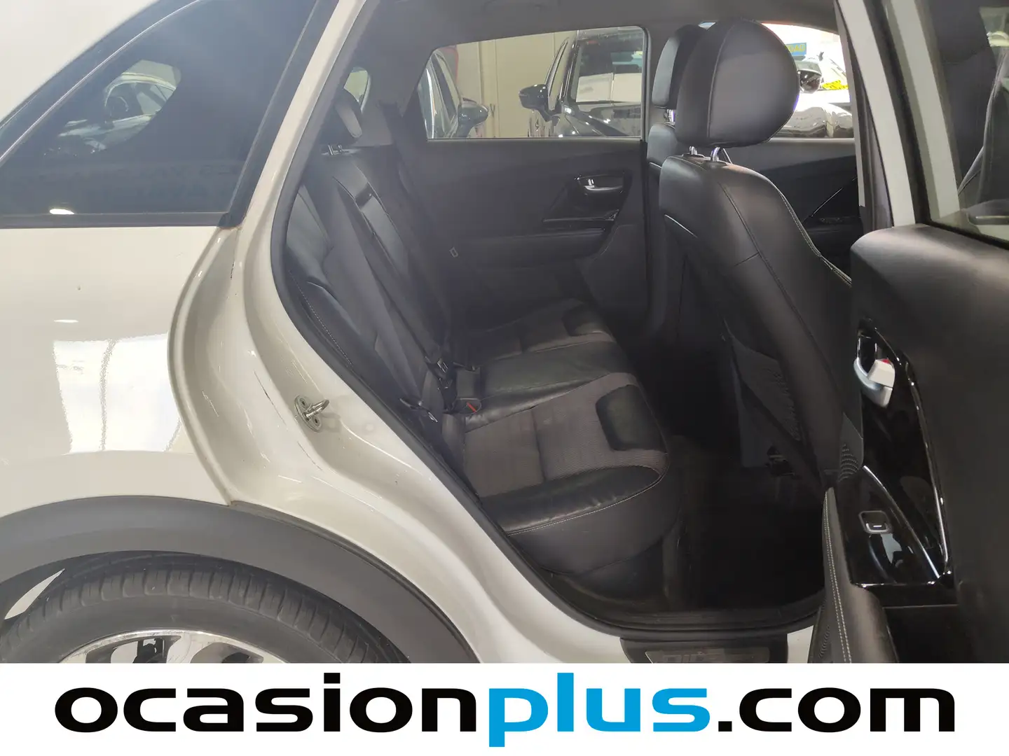 Foto KIA Niro Kia Niro 1.6 GDi HEV Híbrido Emotion  (141 CV)