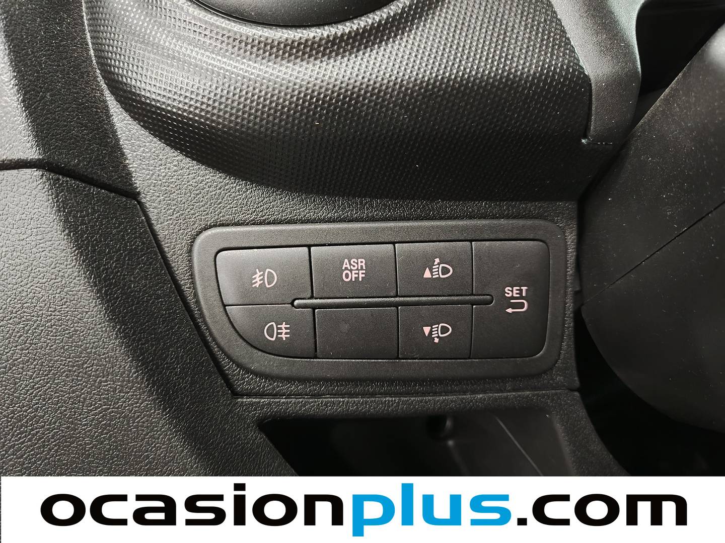 Equipamiento del Fiat Fiorino Fiat Fiorino Cargo 1.3 Multijet SX N1 (95 CV)