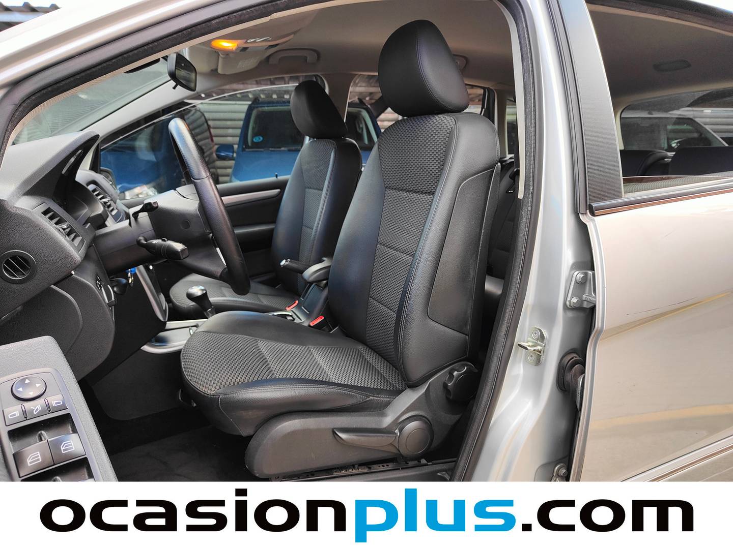 Foto asientos delanteros Mercedes Clase B Mercedes Clase B B 180 CDI (109 CV)