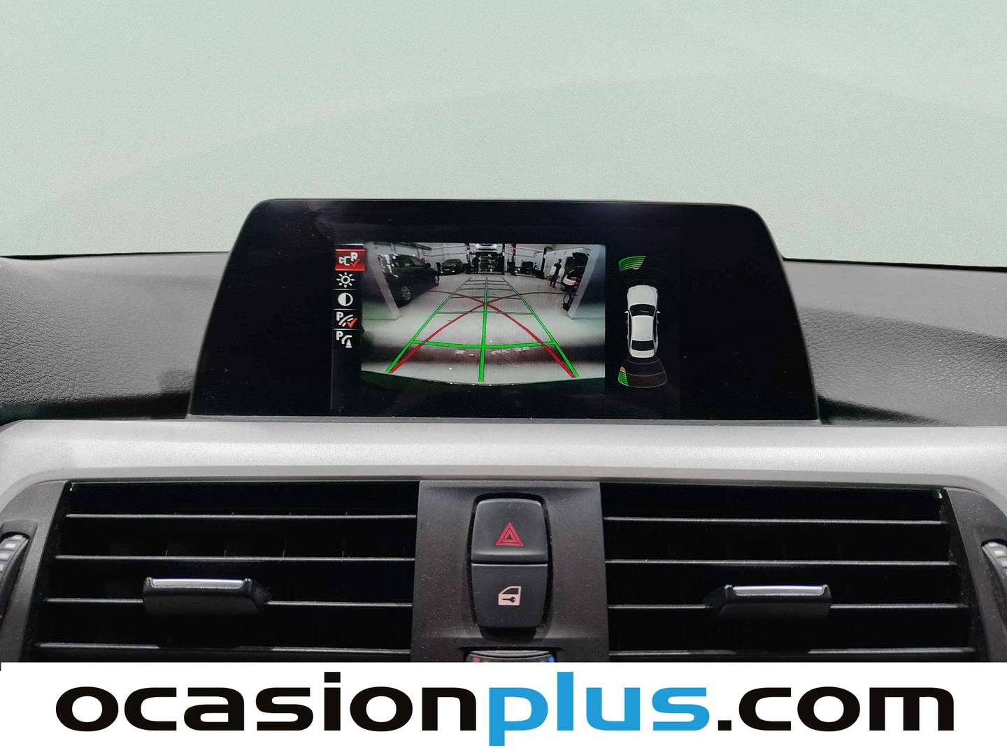 Equipamiento del BMW Serie 3 BMW Serie 3 318d Business (150 CV)