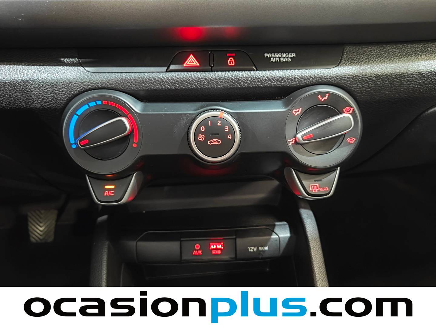 Extras y acabados del KIA Rio KIA Rio 1.2 CVVT Concept (84 CV)