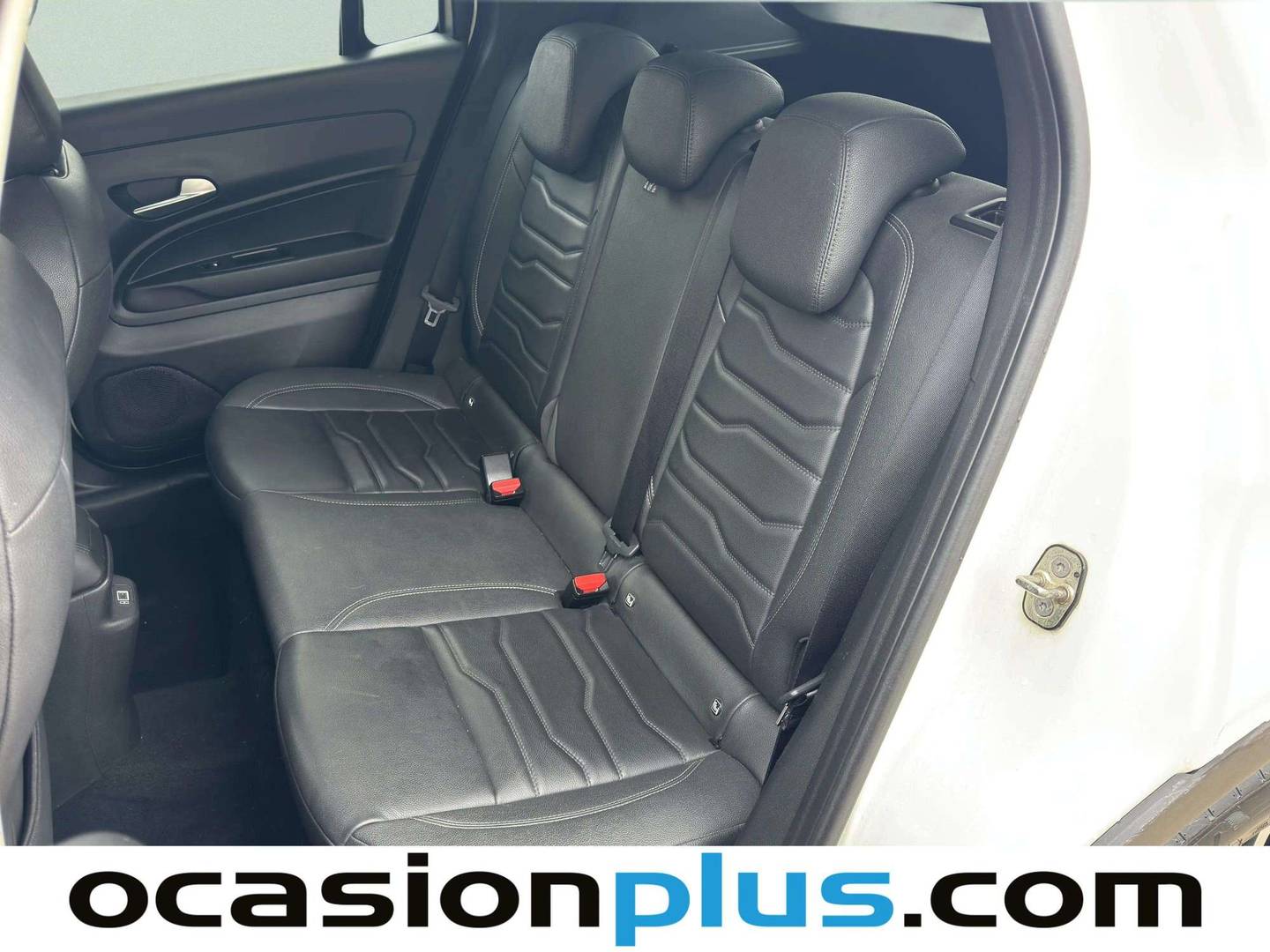 Foto asientos traseros Jeep Avenger Jeep Avenger 1.2 G Summit (100 CV)